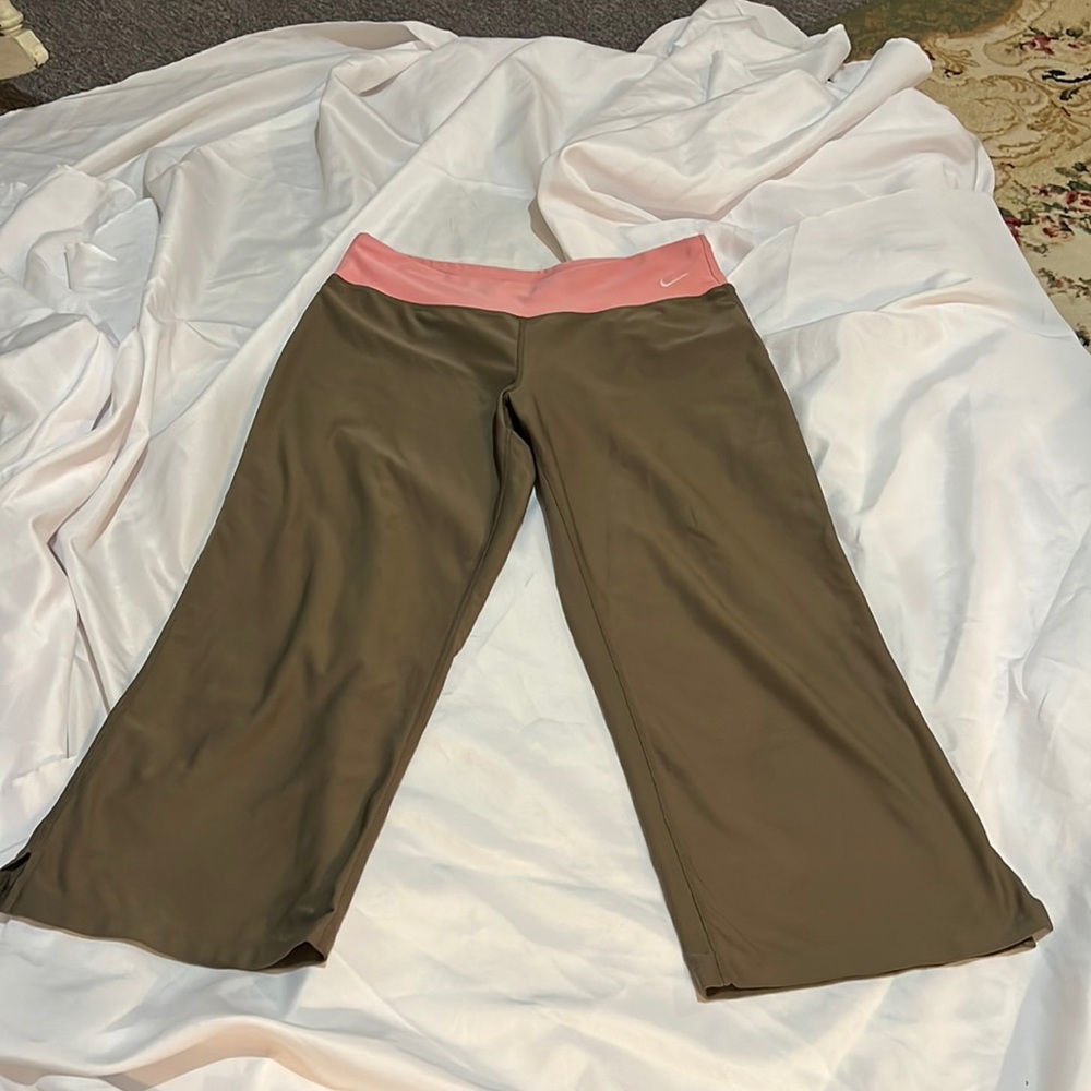 NIKE FIT DRI cropped yoga pants M